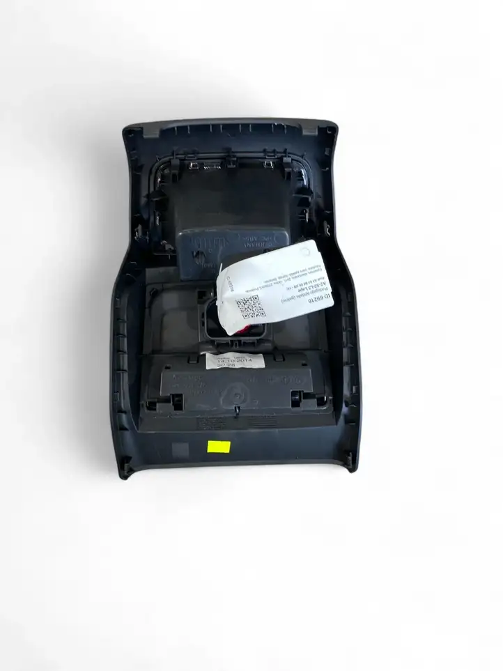 Audi A4 S4 B8 8K (2007 - 2011) 8K0864376 Накладка заднего прикуривателя — фото 7
