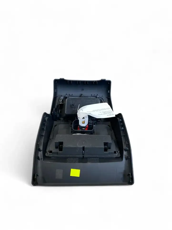 Audi A4 S4 B8 8K (2007 - 2011) 8K0864376 Накладка заднего прикуривателя — фото 10
