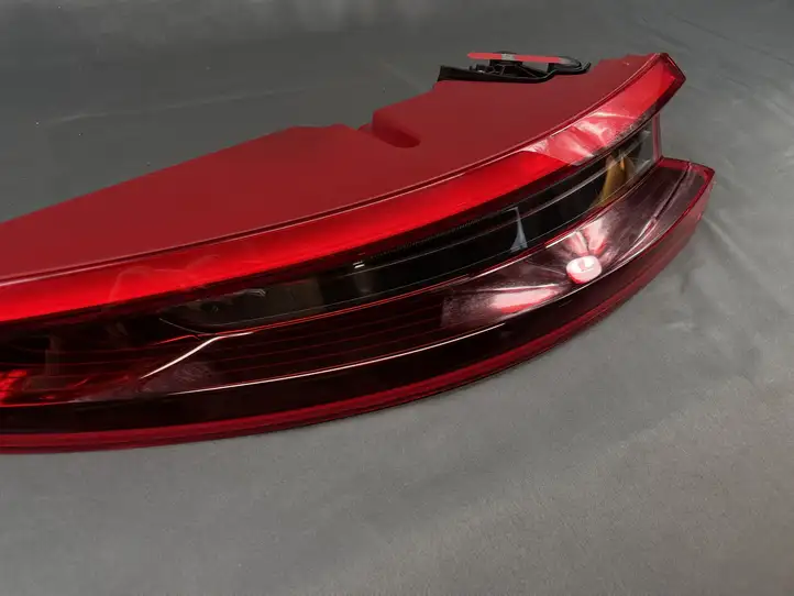 Porsche 911 991 (2011 - 2019) 99163197303 Задний фонарь в кузове — фото 3