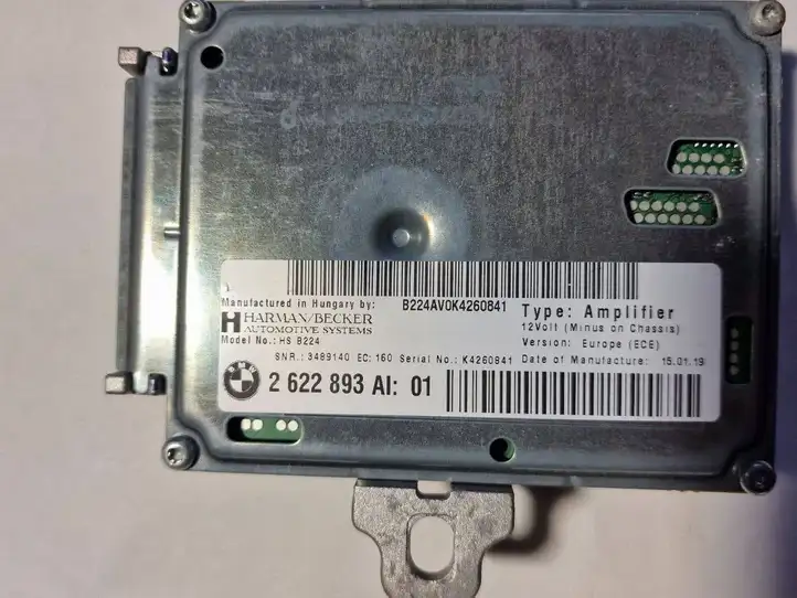 BMW 4 F32 F33 (2013 - 2017) 8224AV0X4260841 Кронштейн усилителя звука — фото 3