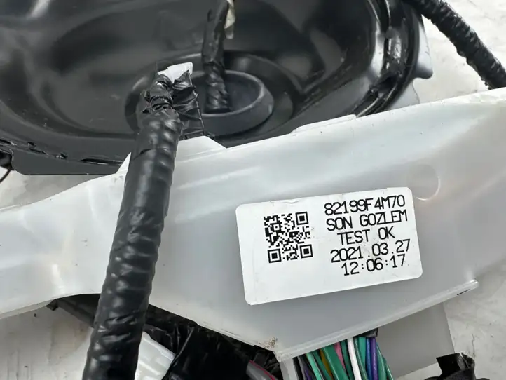 Toyota C-HR I (2016 - 2022) 82199F4M70 Прочая электропроводка — фото 16