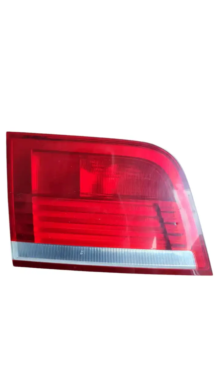 BMW X5 E70 (2006 - 2013) 514522 Задний фонарь в крышке багажника — фото 2