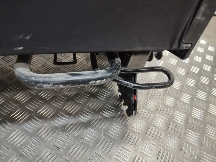 Mercedes-Benz Vito W447 (2014 - ) Второй ряд сидений — фото 4