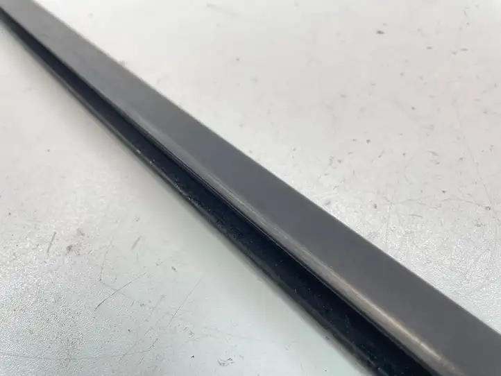 Ford S-MAX (2006 - 2010) Накладка стекла передней двери — фото 4
