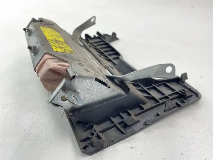 Toyota Yaris (2005 - 2009) 001481908TG8 Коленная подушка безопасности — фото 6