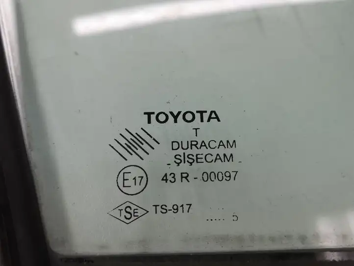Toyota Corolla Verso AR10 (2004 - 2009) Форточка двери — фото 5