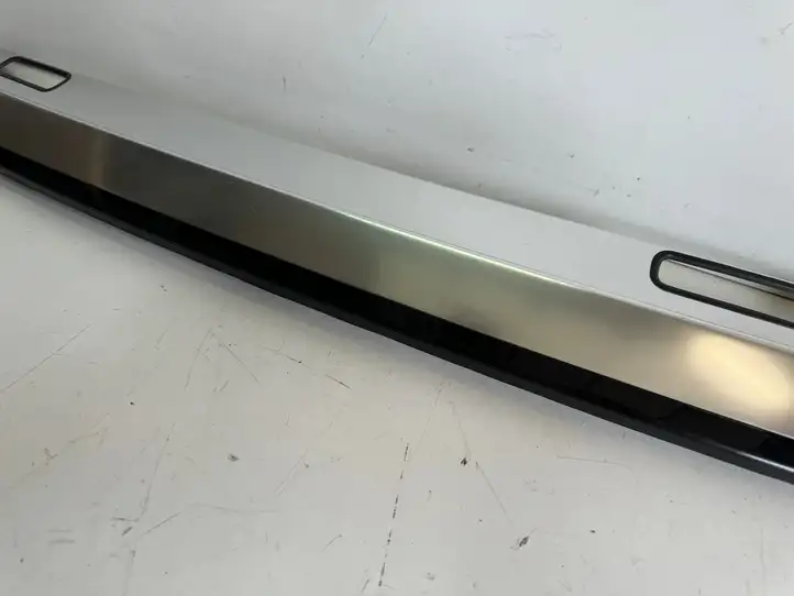 Audi A5 8T 8F (2007 - 2011) 8F0853829E Накладка стоек лобового стекла — фото 3