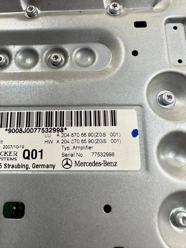Mercedes-Benz C W204 (2007 - 2014) A2048706690 Усилитель звука — фото 7