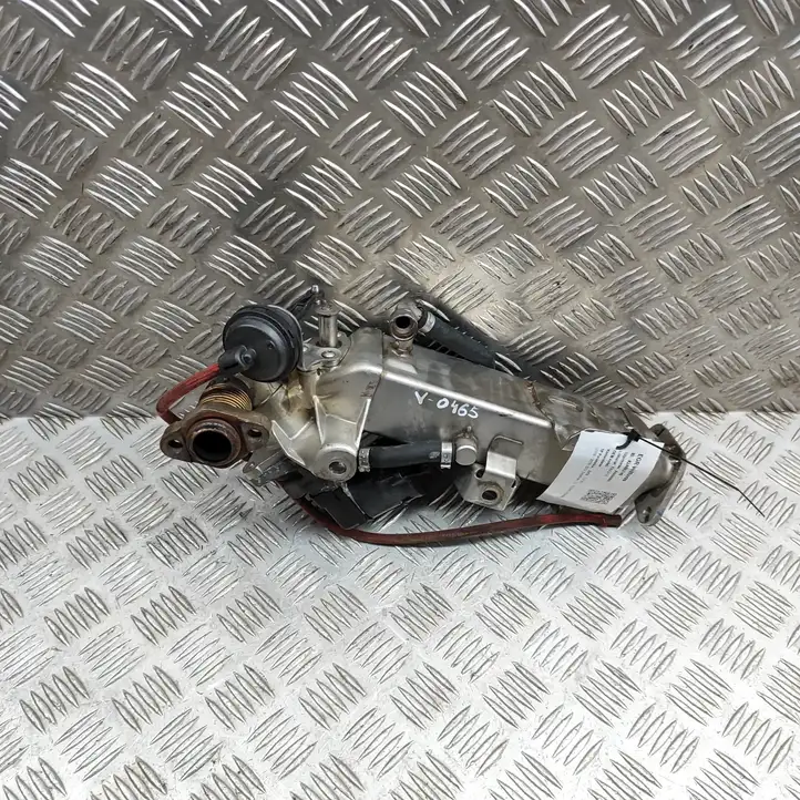 BMW 1 F20 F21 (2011 - 2019) 7810751 Охладитель клапана EGR — фото 1