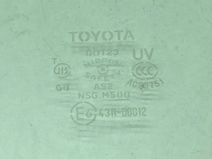 Toyota Land Cruiser (J150) (2009 - ) 43R00012 Стекло передней двери — фото 4