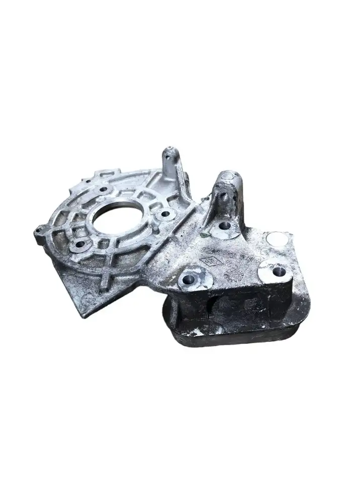Renault Trafic II (X83) (2002 - 2014) 8200618377 Кронштейн топливного насоса — фото 1