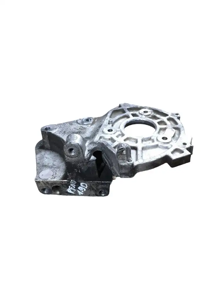 Renault Trafic II (X83) (2002 - 2014) 8200618377 Кронштейн топливного насоса — фото 2
