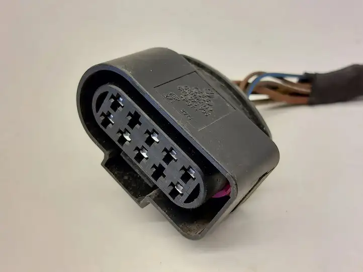 Volkswagen PASSAT B8 (2015 - ) 6R0973735 Прочая электропроводка — фото 3