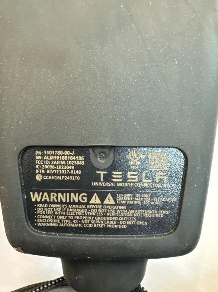 Tesla Model Y (2019 - 2024) 110178900J Кабель для зарядки электромобилей — фото 6