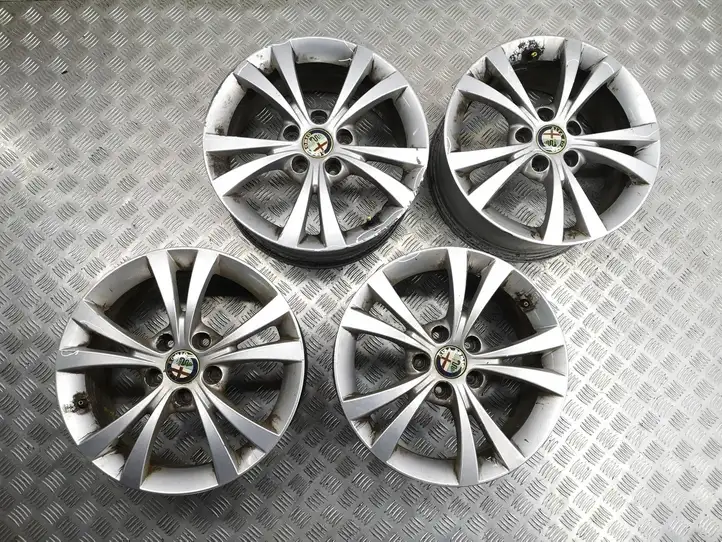Alfa Romeo Giulietta (2010 - ) 156093264 Легкосплавный колесный диск R16 — фото 1