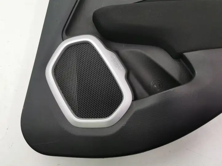 Jeep Renegade (2014 - ) 07355999870 Обшивка задней двери — фото 5