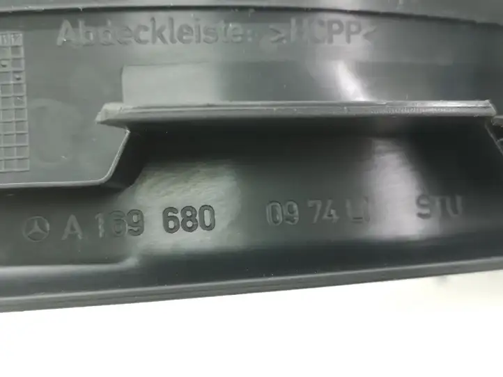 Mercedes-Benz A W169 (2004 - 2012) A1696800974 Отделка заднего порога — фото 7