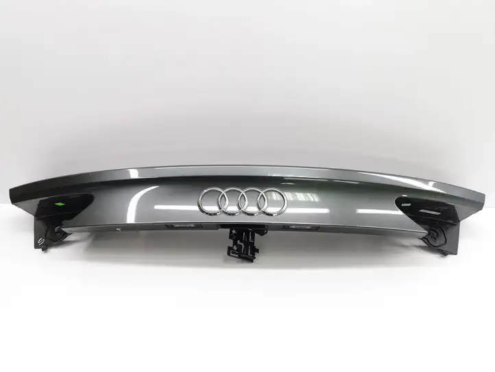 Audi A7 S7 4G (2010 - 2014) 4G8827086H Подсветка номера — фото 1