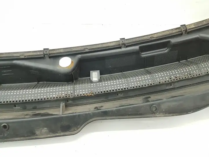 Chevrolet Captiva (2006 - 2011) 20989738 Жабо стеклоочистителей — фото 6