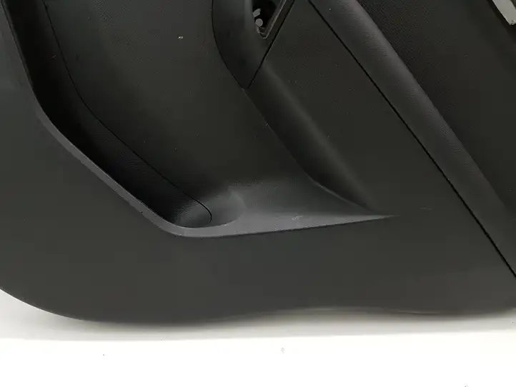 Chevrolet Captiva (2006 - 2011) 96630790 Обшивка задней двери — фото 10