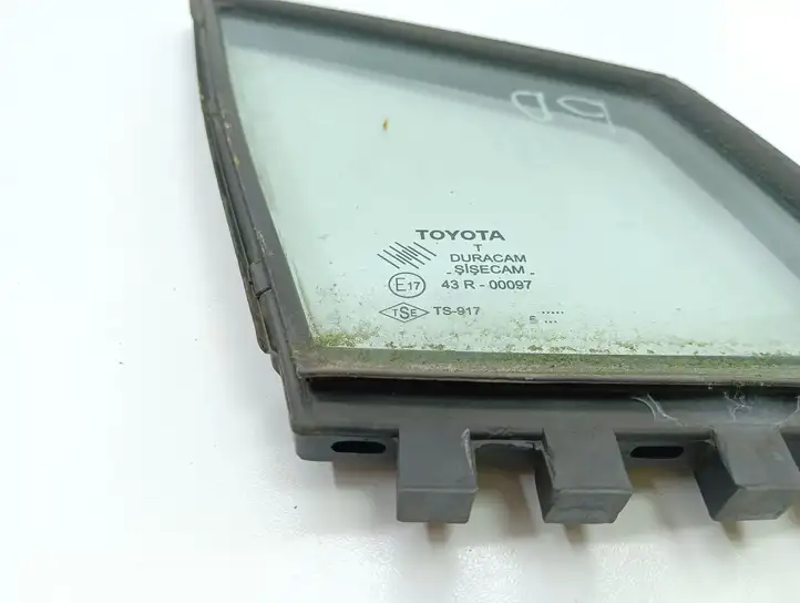 Toyota Corolla Verso AR10 (2004 - 2009) E1743R00097 Форточка двери — фото 5