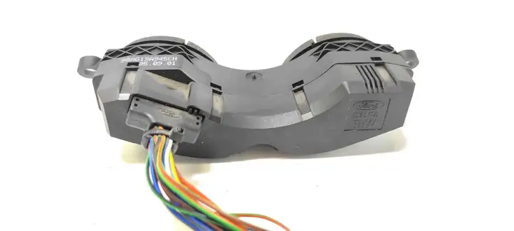 Ford Focus (1998 - 2004) 98AG19A945CH Кнопка обогрева стекла — фото 2