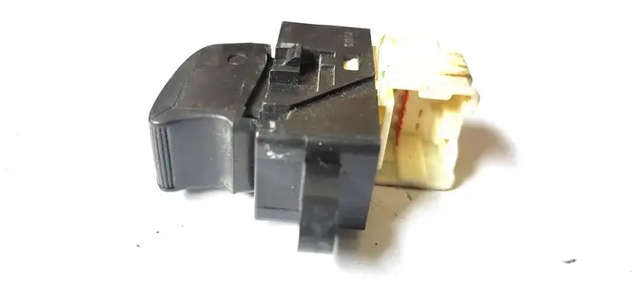 Nissan Almera Tino (2000 - 2003) Блок кнопок стеклоподъемников — фото 3
