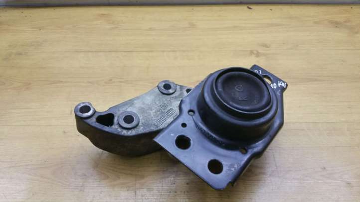 CD130709 Nissan Qashqai Variklio pagalvė