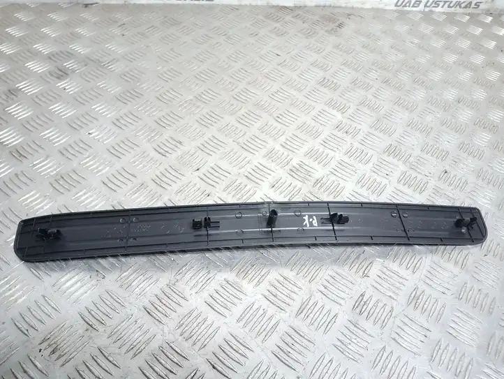 Mazda CX-7 (2006 - 2009) EG21687 Внутренняя отделка переднего порога — фото 2