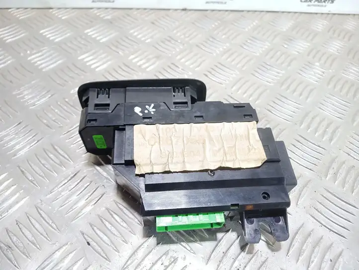 Volvo XC90 (2002 - 2006) 0867058 Блок кнопок стеклоподъемников — фото 2