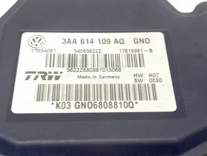 Volkswagen PASSAT B7 (2011 - 2014) 3AA614109AQ ABS блок — фото 2