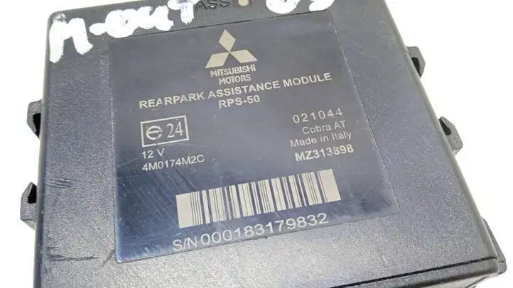Mitsubishi Outlander (2007 - 2012) 4M0174M2C Блок управления парктрониками — фото 2