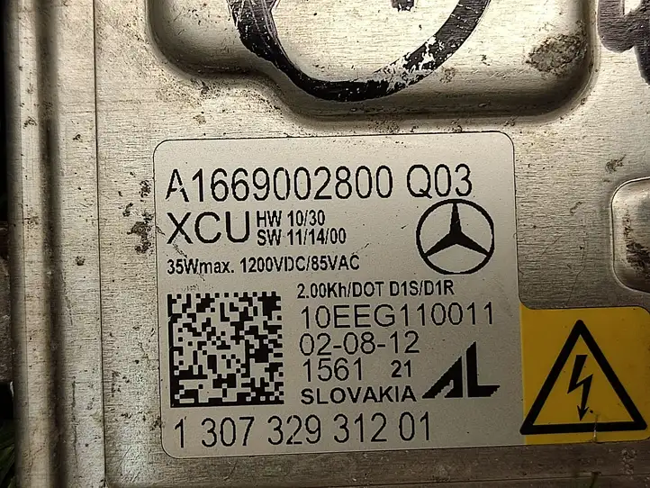 Mercedes-Benz C W204 (2007 - 2014) A1669002800 Блок розжига ксенона — фото 2