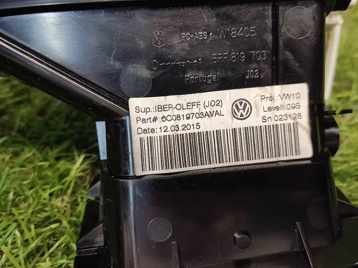 Volkswagen Polo V 6R (2009 - 2015) 6C0819703 Боковой воздушный дефлектор — фото 2