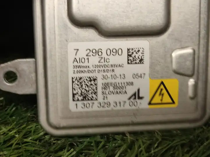 BMW 3 F30 F35 F31 (2012 - 2018) 7296090 Блок розжига ксенона — фото 2