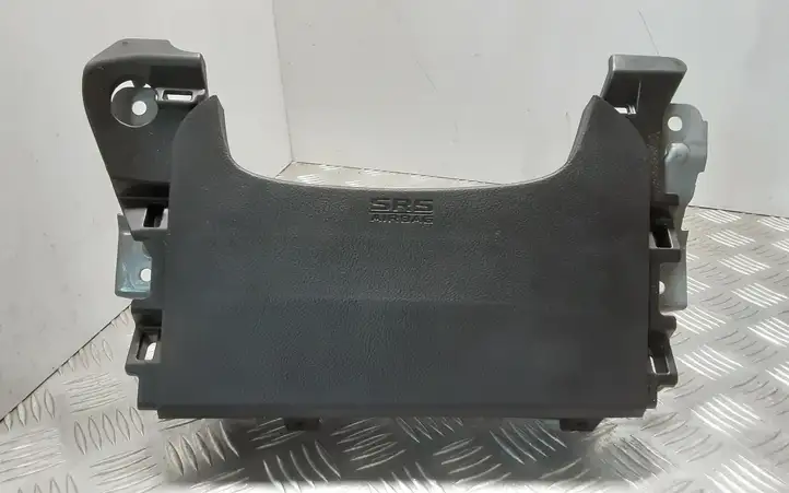 Mitsubishi Outlander (2018 - 2021) 7030A31754 Коленная подушка безопасности — фото 1