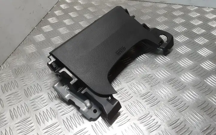 Mitsubishi Outlander (2018 - 2021) 7030A31754 Коленная подушка безопасности — фото 4