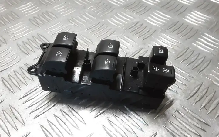 Mitsubishi Outlander (2018 - 2021) 8608A416 Кнопка стеклоподъемников — фото 2