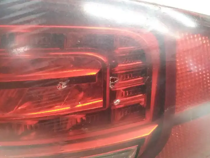 Audi A8 S8 D3 4E (2007 - 2010) 4E0945096H Задний фонарь в кузове — фото 11