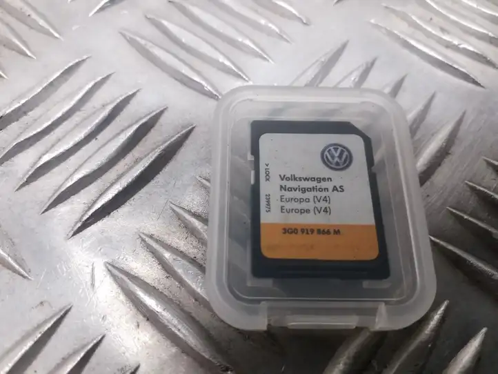 Volkswagen PASSAT B8 (2015 - ) 3G0919866M Навигационные карты CD/DVD — фото 3