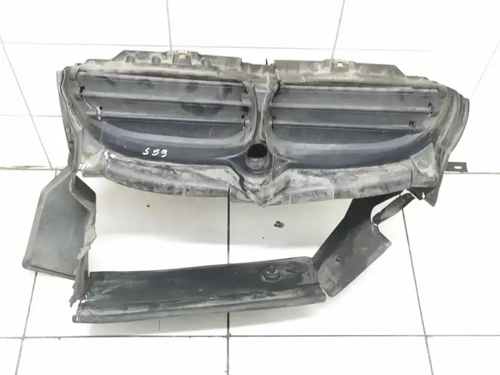 BMW 5 E60 E61 (2004 - 2010) 7050604 Дефлектор воздуха — фото 1