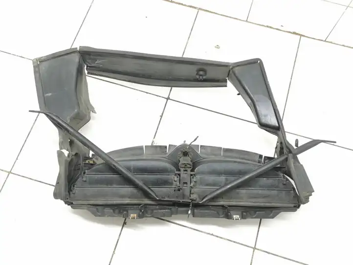 BMW 5 E60 E61 (2004 - 2010) 7050604 Дефлектор воздуха — фото 11