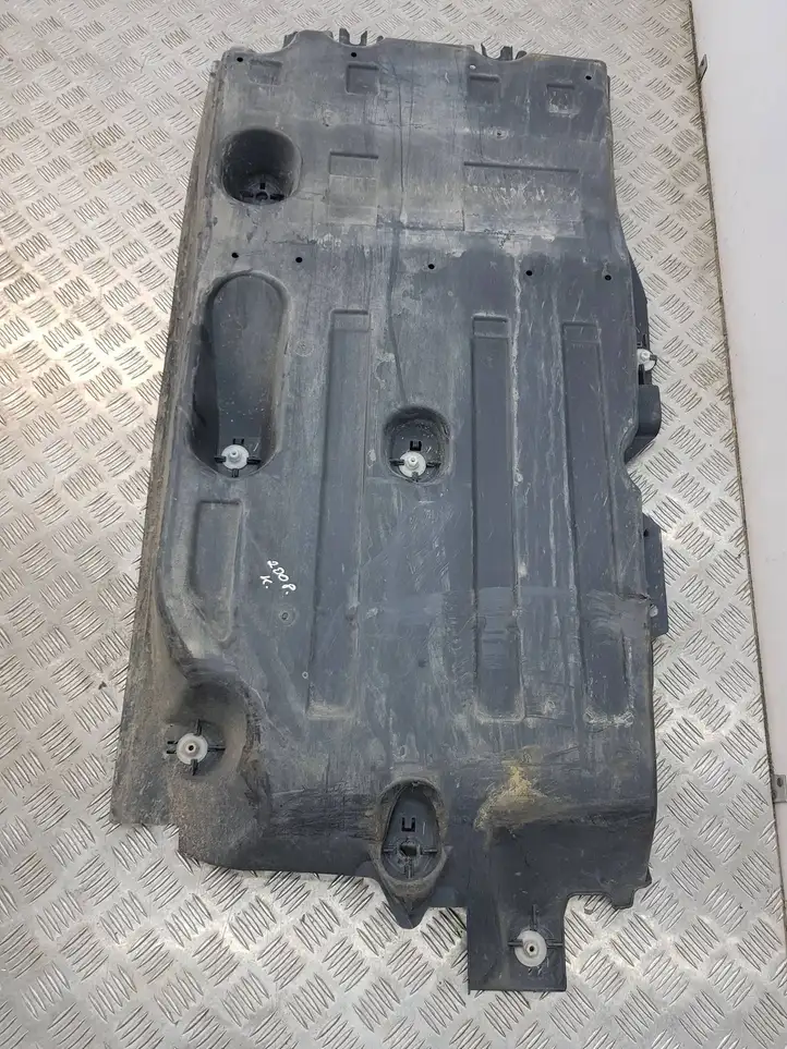 Peugeot 2008 II (2019 - ) 9823546180 Защита днища — фото 3
