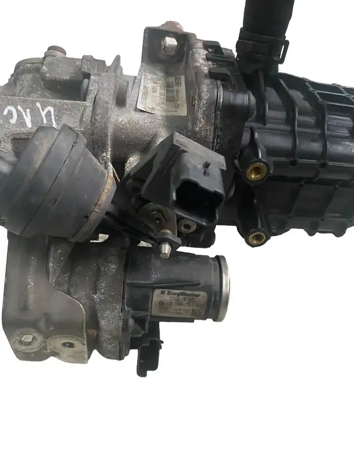 Peugeot Expert (2007 - 2016) 9807593080 Охладитель клапана EGR — фото 3