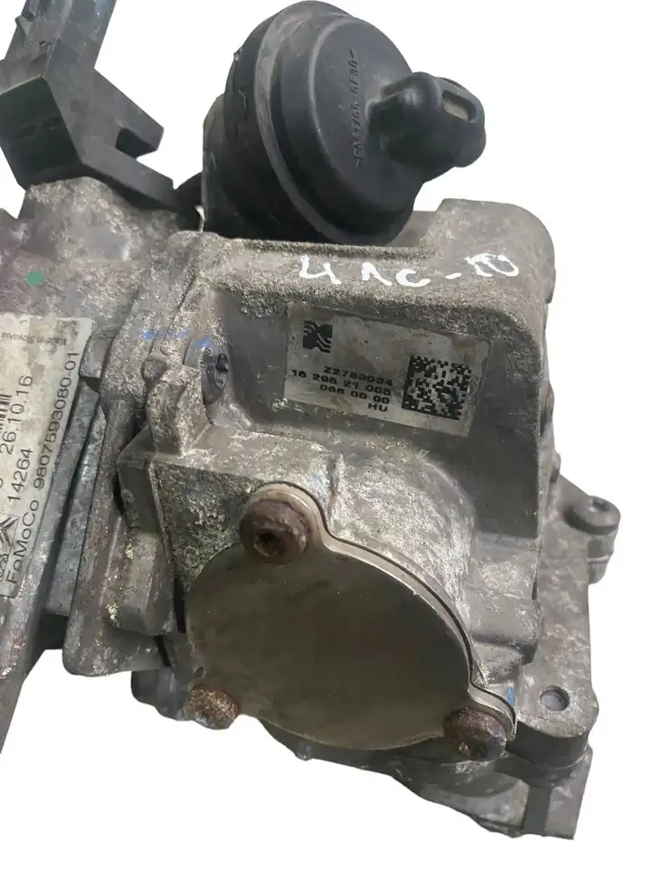 Peugeot Expert (2007 - 2016) 9807593080 Охладитель клапана EGR — фото 5