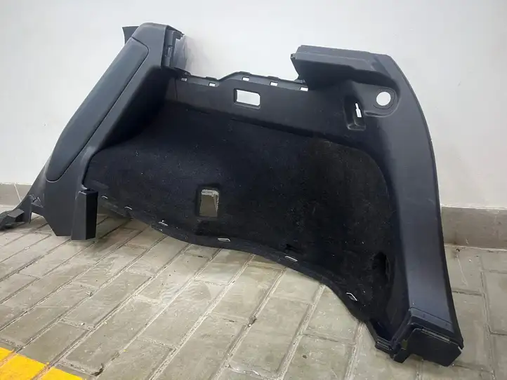 Lexus NX (2017 - ) 6473078010 Боковая обшивка багажника — фото 2