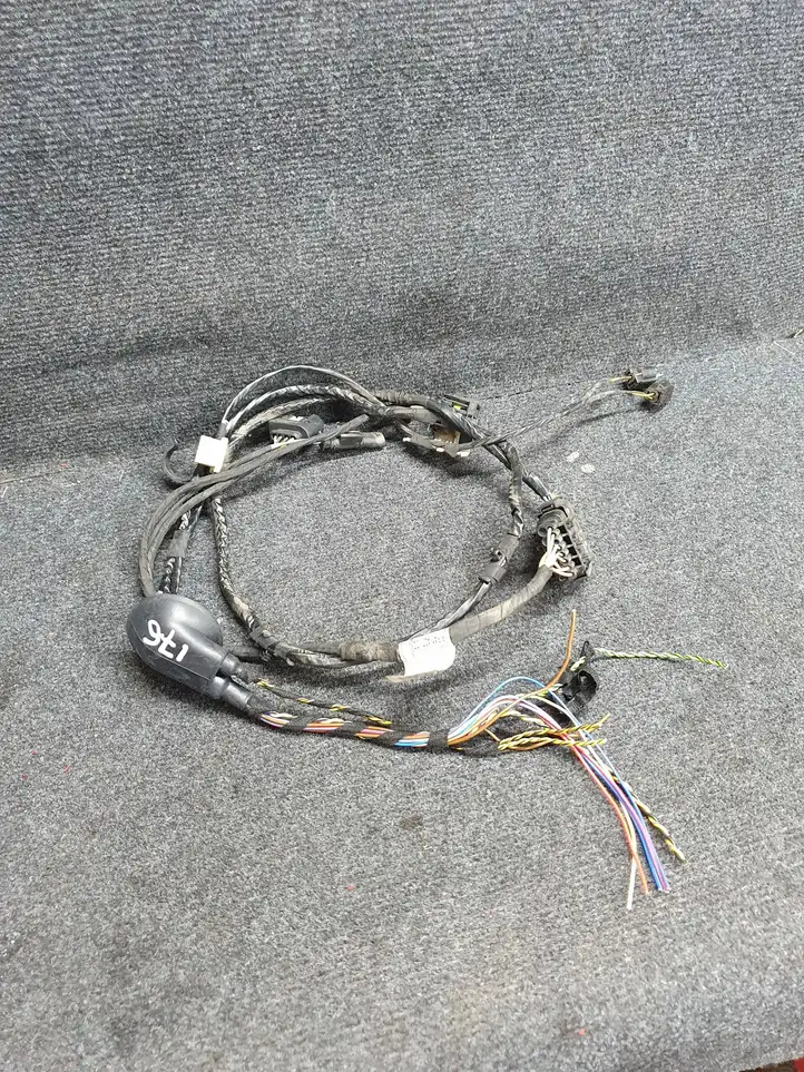 BMW 4 F32 F33 (2013 - 2017) 6841420 Прочие детали системы AdBlue — фото 1