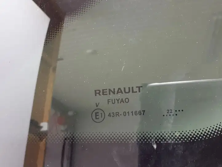 Renault Austral (2023 - ) 833000464R Заднее боковое стекло — фото 2