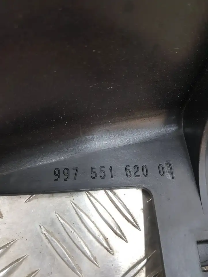 Porsche 997 (2004 - 2012) 99755162001 Прочие детали салона — фото 4
