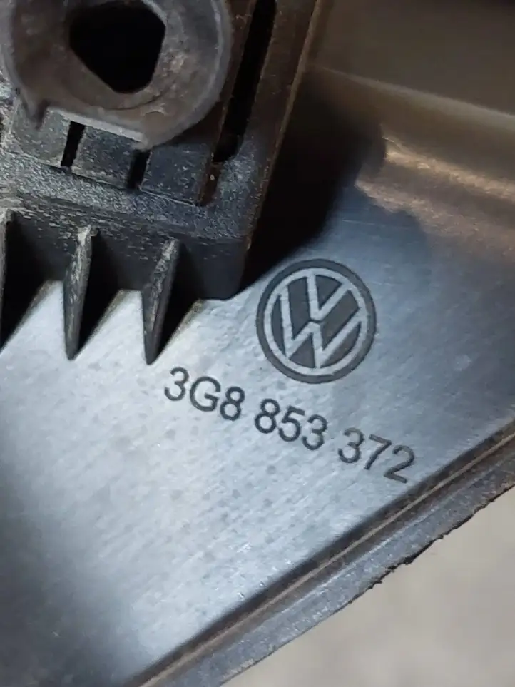 Volkswagen Arteon (2017 - ) 3G8853372E2JV Внутренняя отделка заднего порога — фото 4